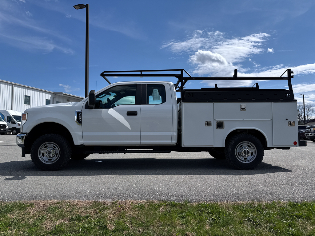 Used 2021 Oxford White Ford XL image 16