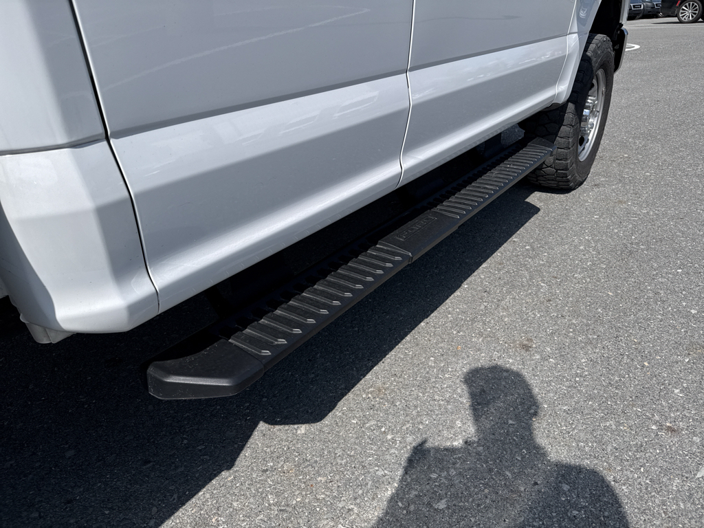 Used 2021 Oxford White Ford XL image 26