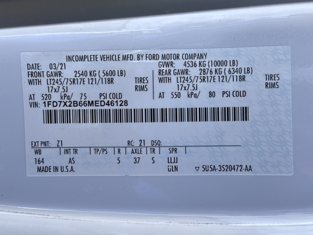 Used 2021 Oxford White Ford XL image 32