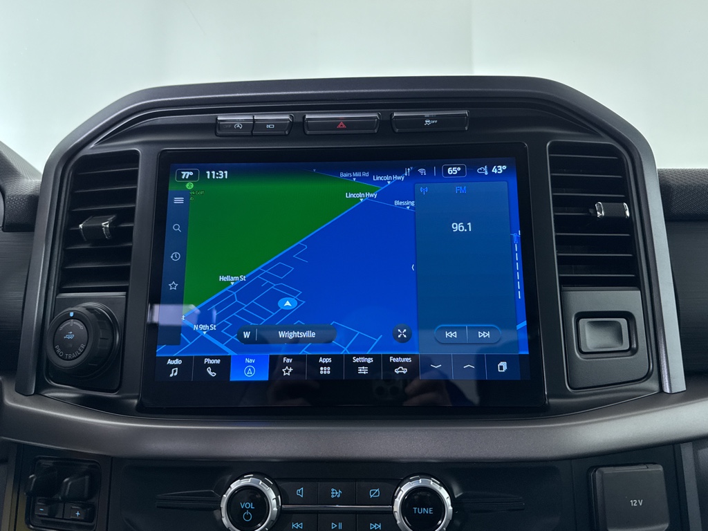 Used 2024 Carbonized Gray Metallic Ford XLT image 15