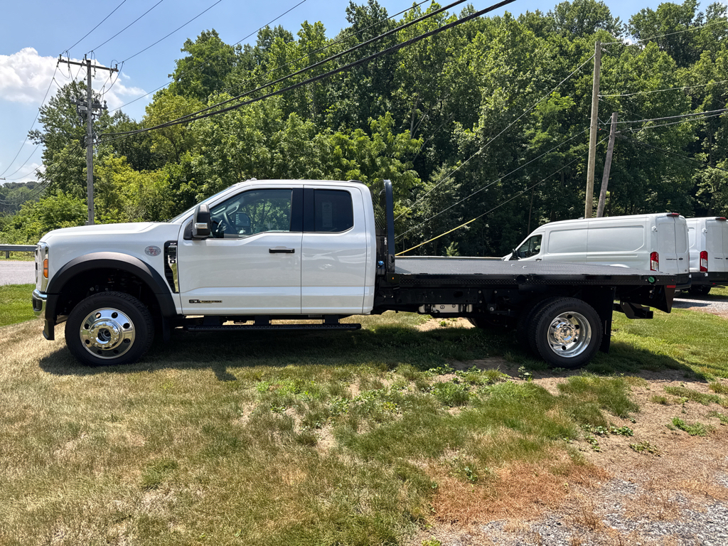 New 2026 Oxford White Ford  image 8