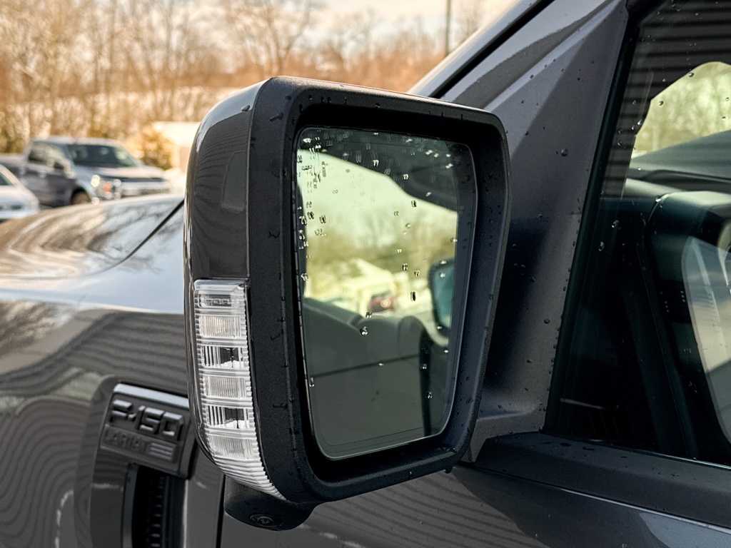 New 2026 Carbonized Gray Metallic Ford LARIAT image 25