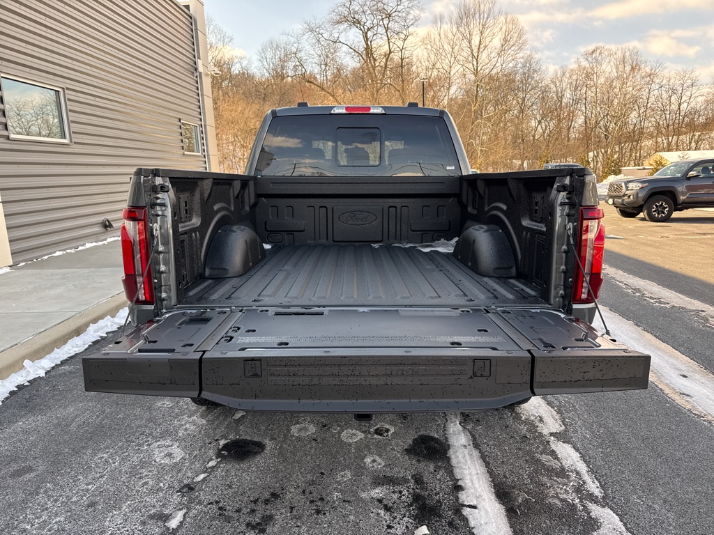 New 2026 Carbonized Gray Metallic Ford LARIAT image 6