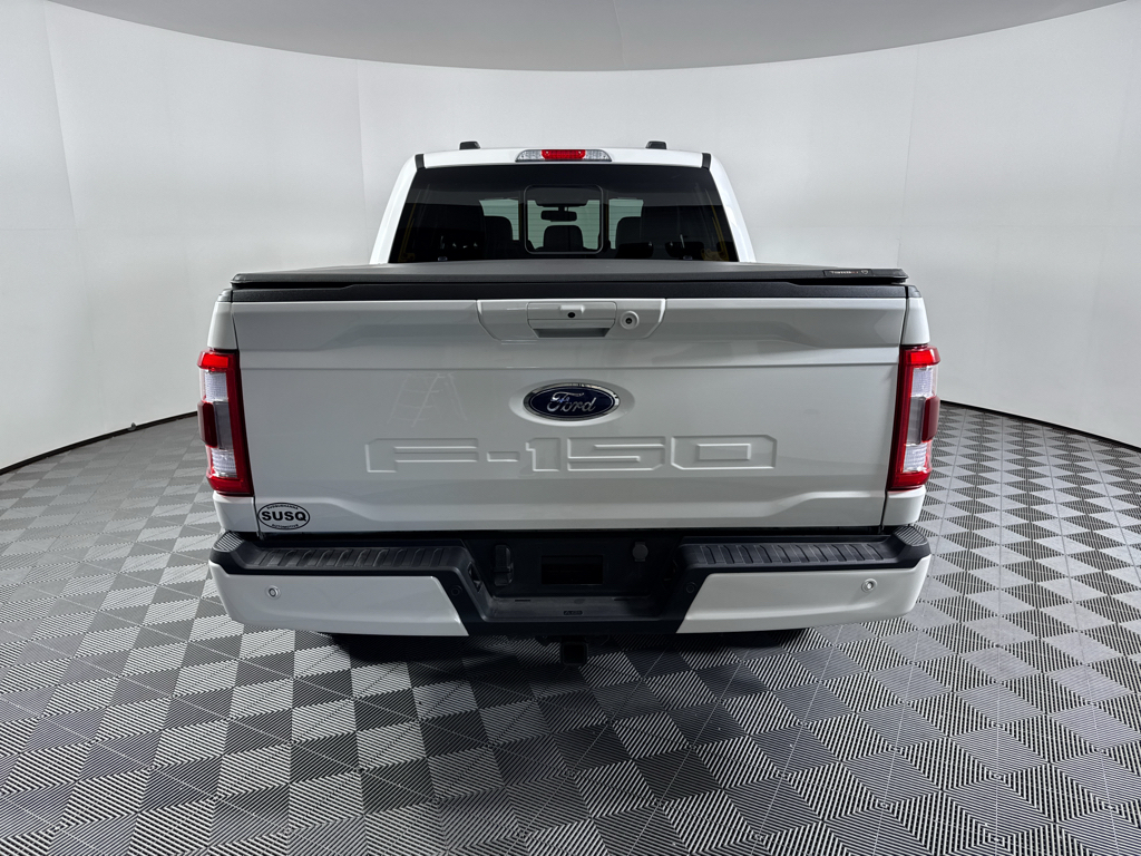 Used 2023 Star White Metallic Tri-Coat Ford LARIAT image 10