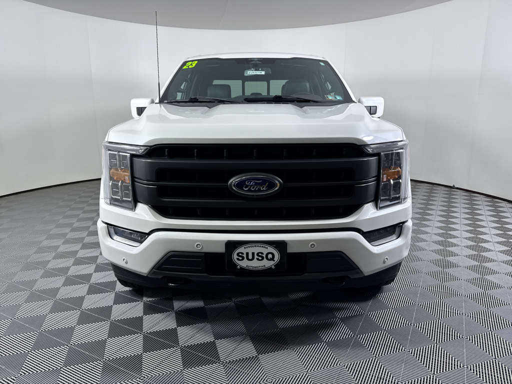 Used 2023 Star White Metallic Tri-Coat Ford LARIAT image 11