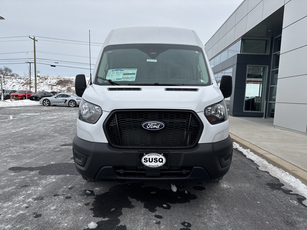 New 2026 Oxford White Ford Base image 2