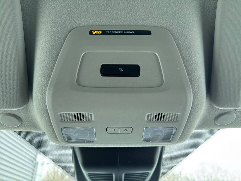 New 2026 Oxford White Ford Base image 30