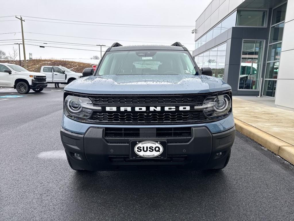 New 2026 Azure Gray Metallic Tri-coat Ford Outer Banks image 2