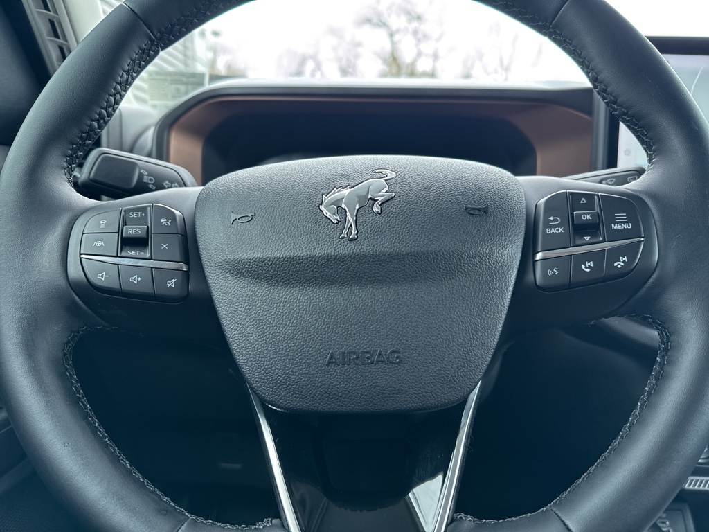 New 2026 Azure Gray Metallic Tri-coat Ford Outer Banks image 20