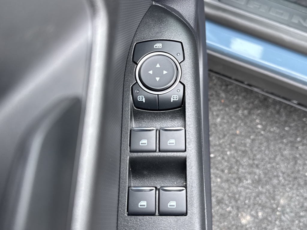 New 2026 Azure Gray Metallic Tri-coat Ford Outer Banks image 23