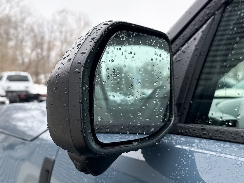 New 2026 Azure Gray Metallic Tri-coat Ford Outer Banks image 24