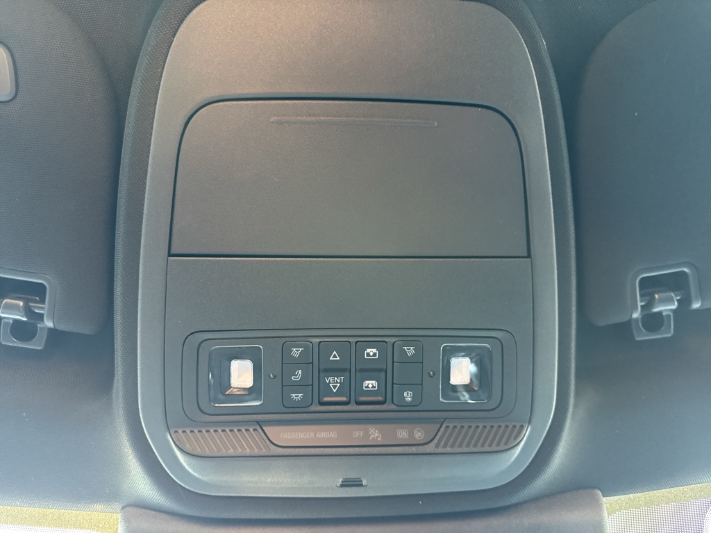 New 2026 Glacier Gray Met Tri-coat Ford Platinum image 33