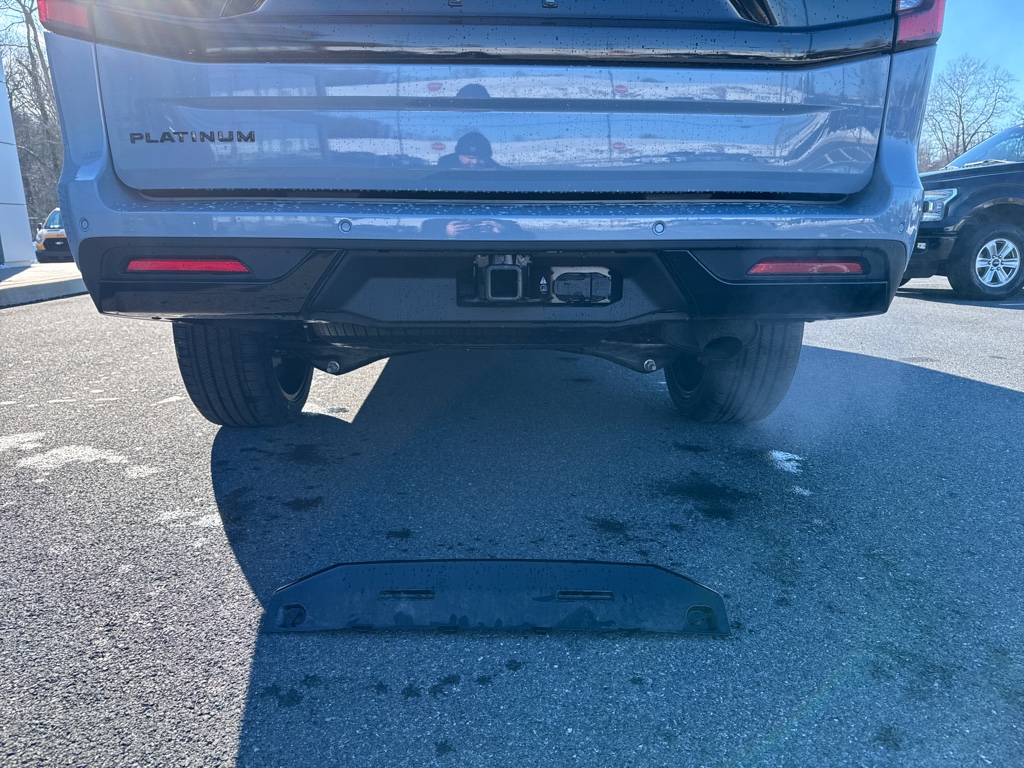 New 2026 Glacier Gray Met Tri-coat Ford Platinum image 11