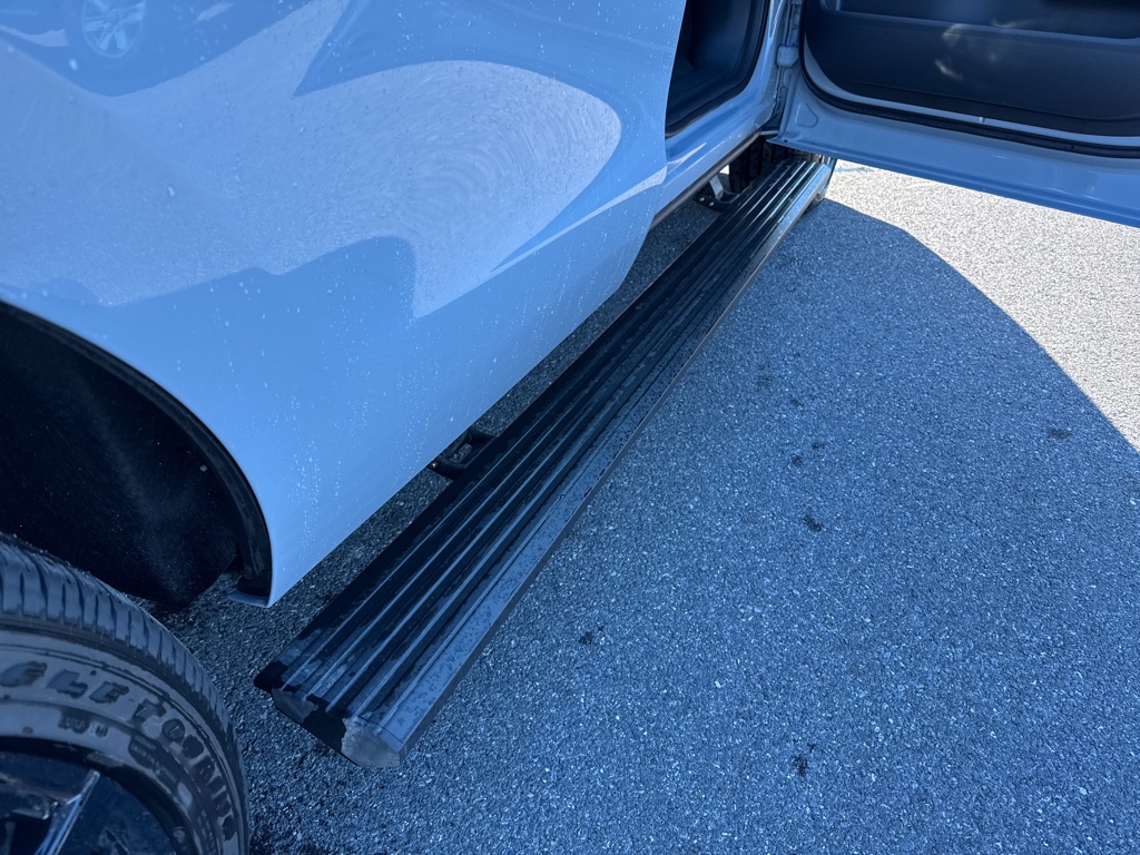 New 2026 Glacier Gray Met Tri-coat Ford Platinum image 25