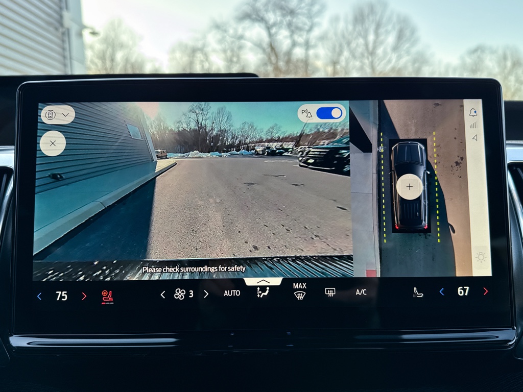 New 2026 Glacier Gray Met Tri-coat Ford Platinum image 15