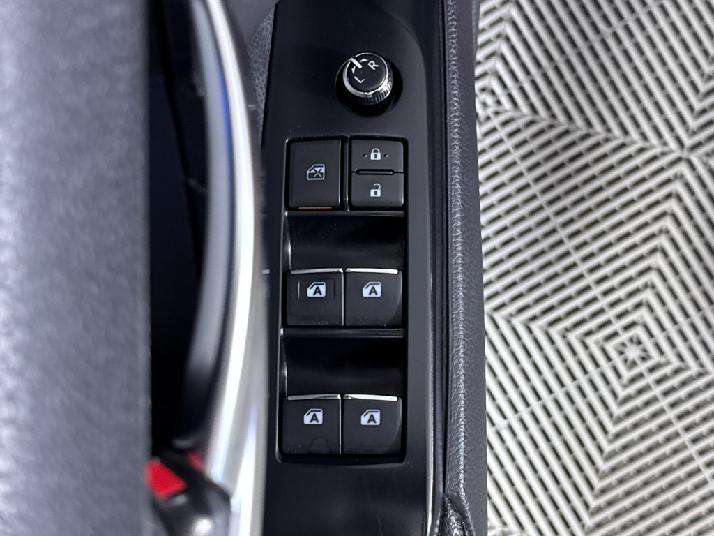 Used 2018 Ruby Flare Pearl Toyota XSE image 21