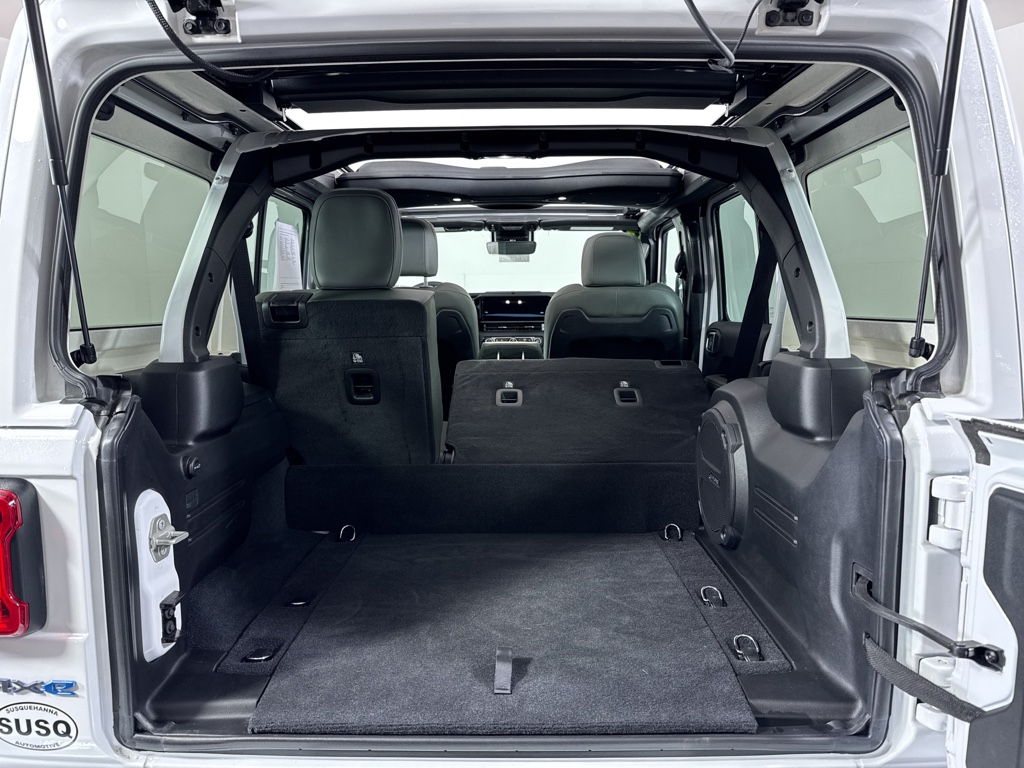 Used 2024 Bright White Clearcoat Jeep High Altitude image 8