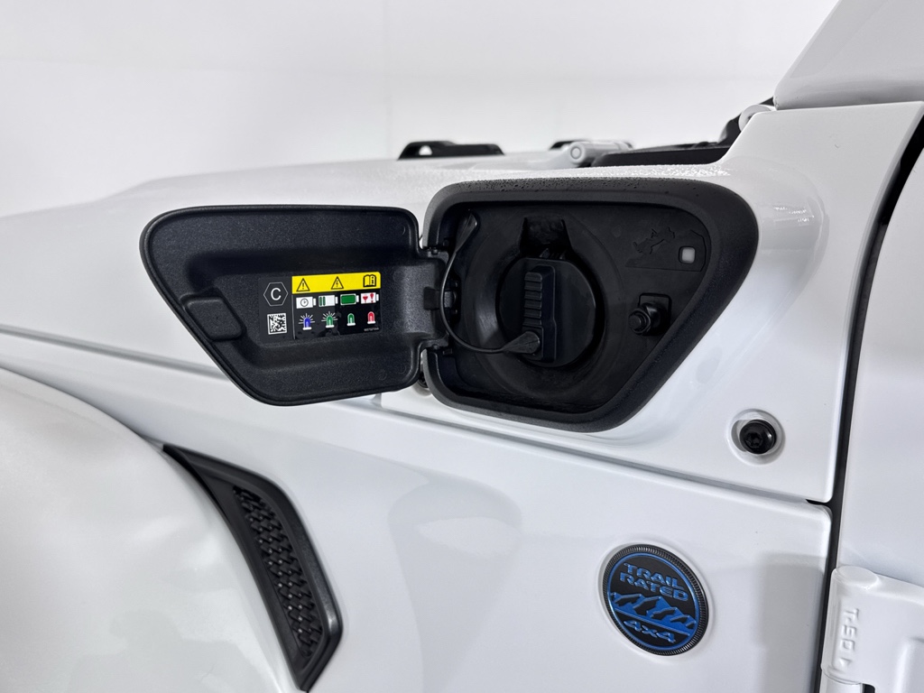 Used 2024 Bright White Clearcoat Jeep High Altitude image 12