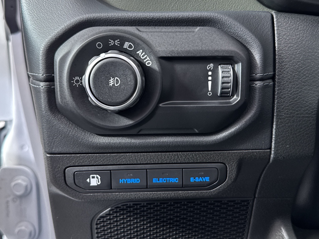 Used 2024 Bright White Clearcoat Jeep High Altitude image 32