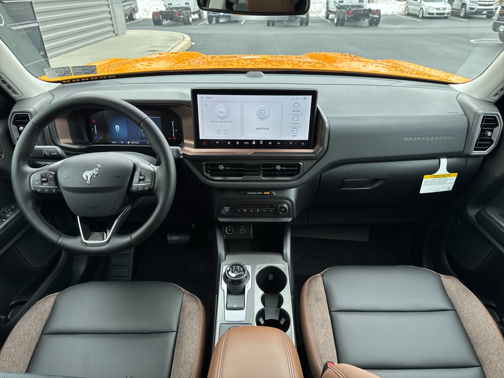 New 2026 Orange Fury Metallic Tri-Coat Ford Outer Banks image 3