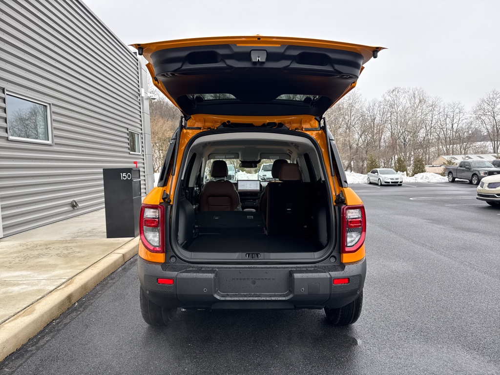 New 2026 Orange Fury Metallic Tri-Coat Ford Outer Banks image 7