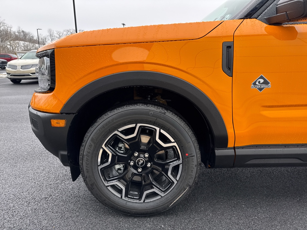 New 2026 Orange Fury Metallic Tri-Coat Ford Outer Banks image 19