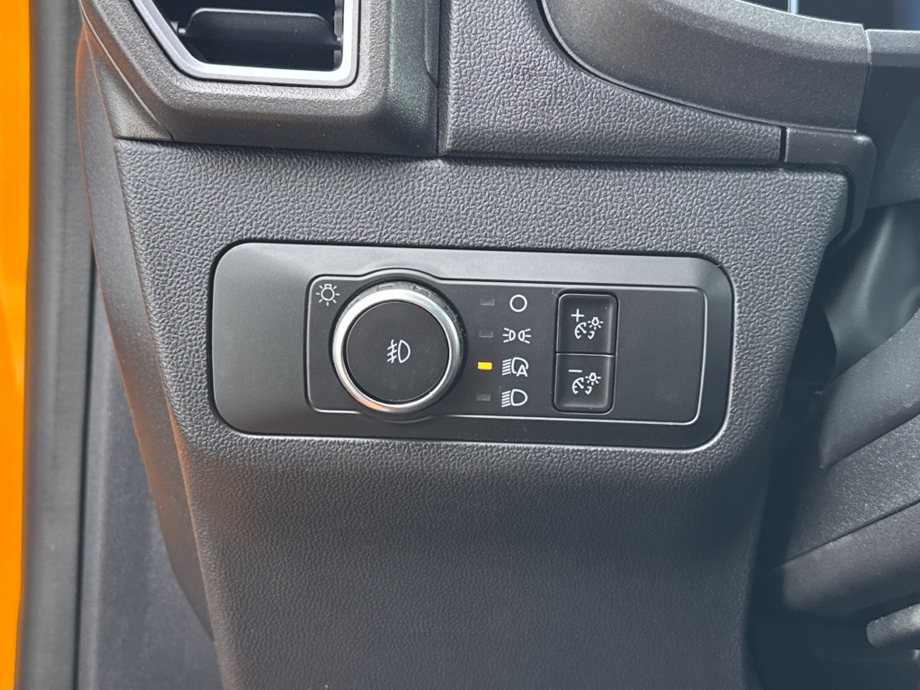 New 2026 Orange Fury Metallic Tri-Coat Ford Outer Banks image 26