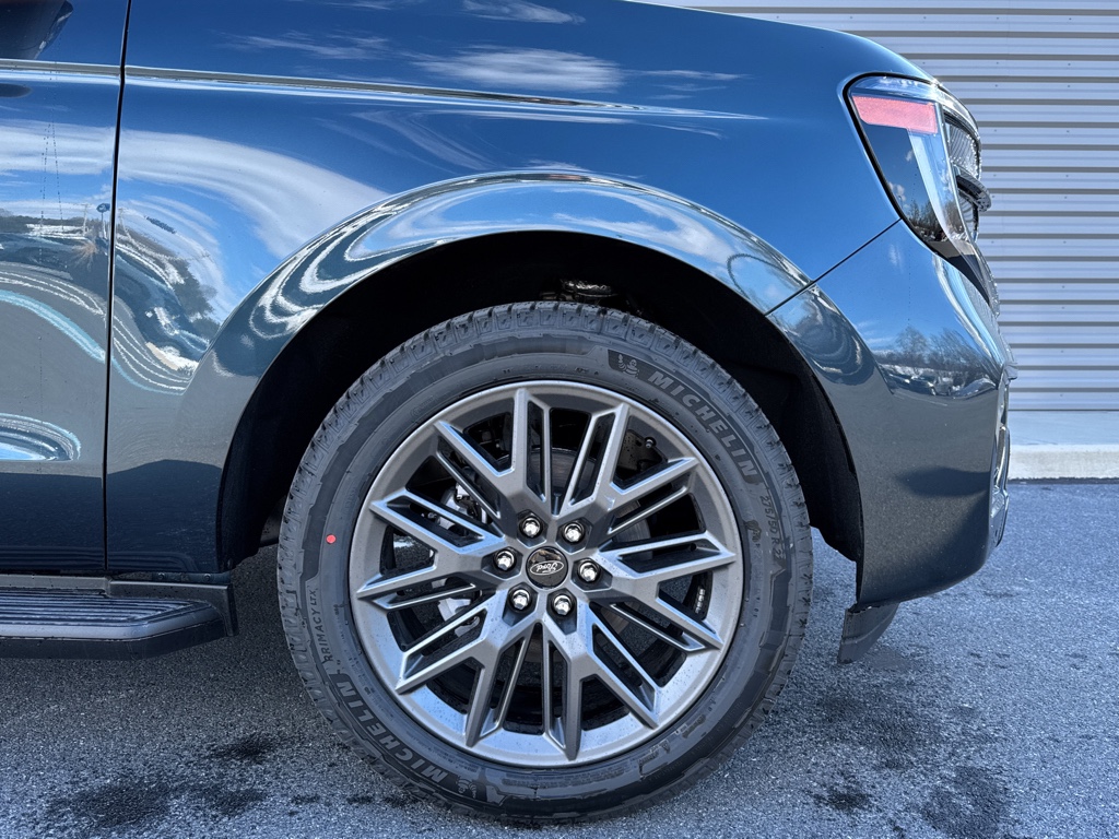 New 2026 Stone Blue Metallic Ford Platinum image 20