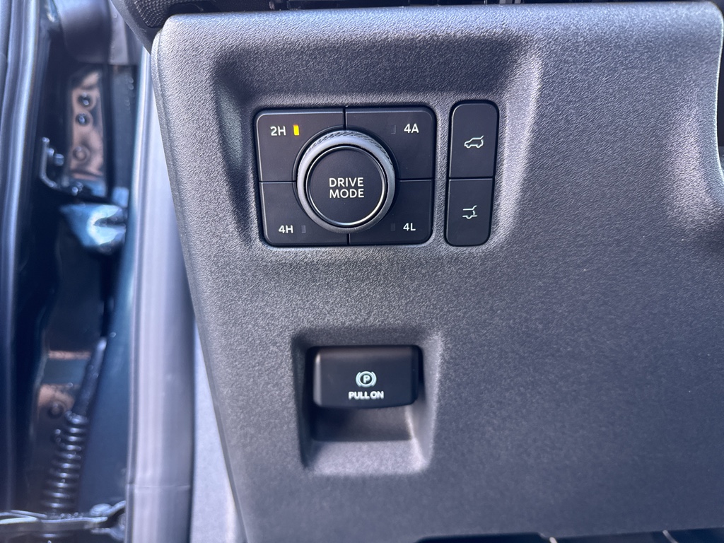 New 2026 Stone Blue Metallic Ford Platinum image 29