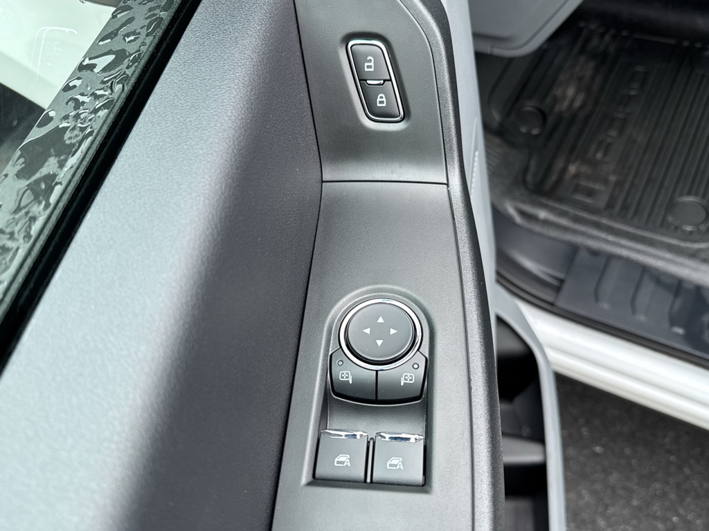 New 2026 Oxford White Ford  image 22