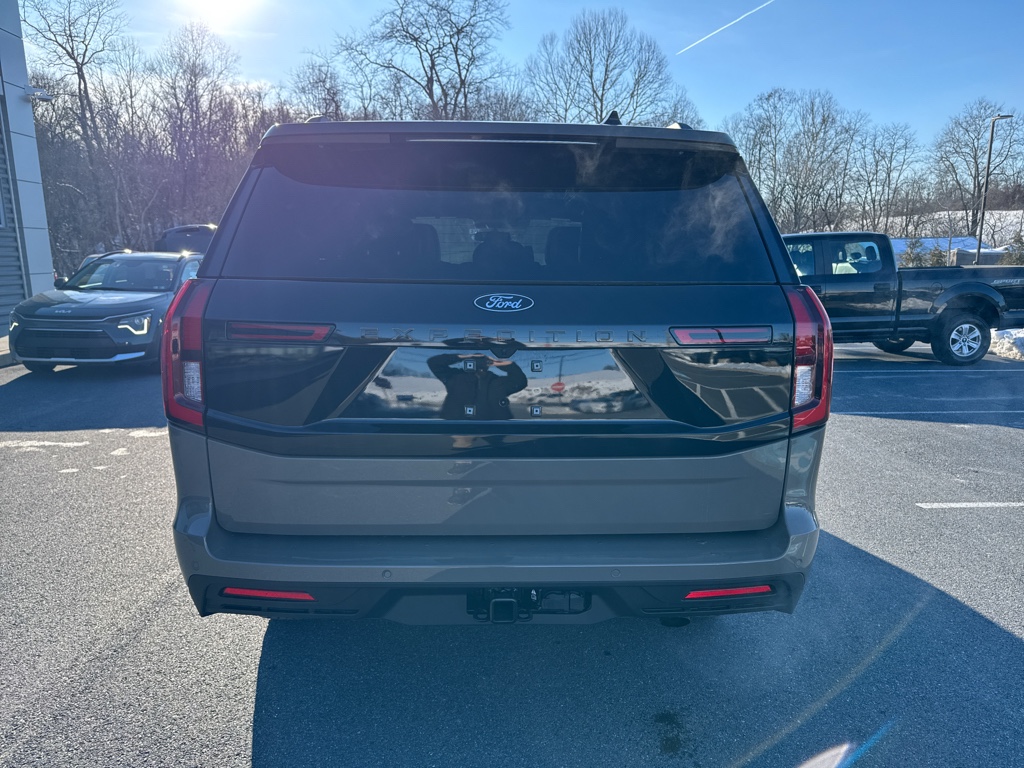 New 2026 Marsh Gray Ford Tremor image 9