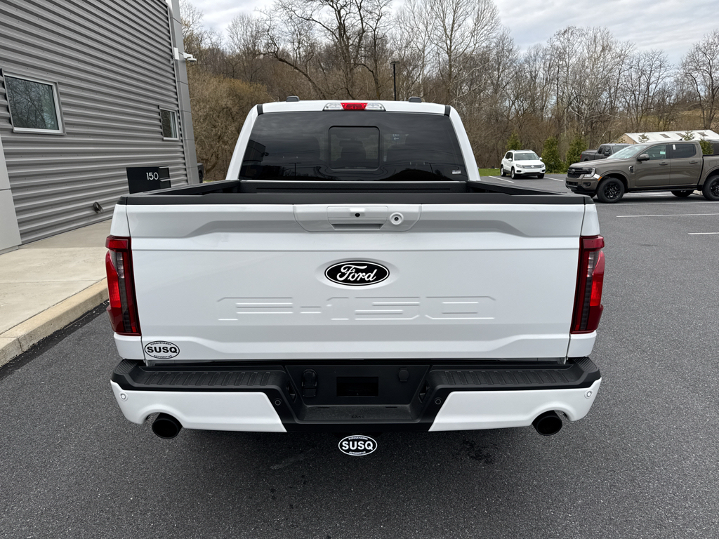 New 2026 Oxford White Ford XLT image 8