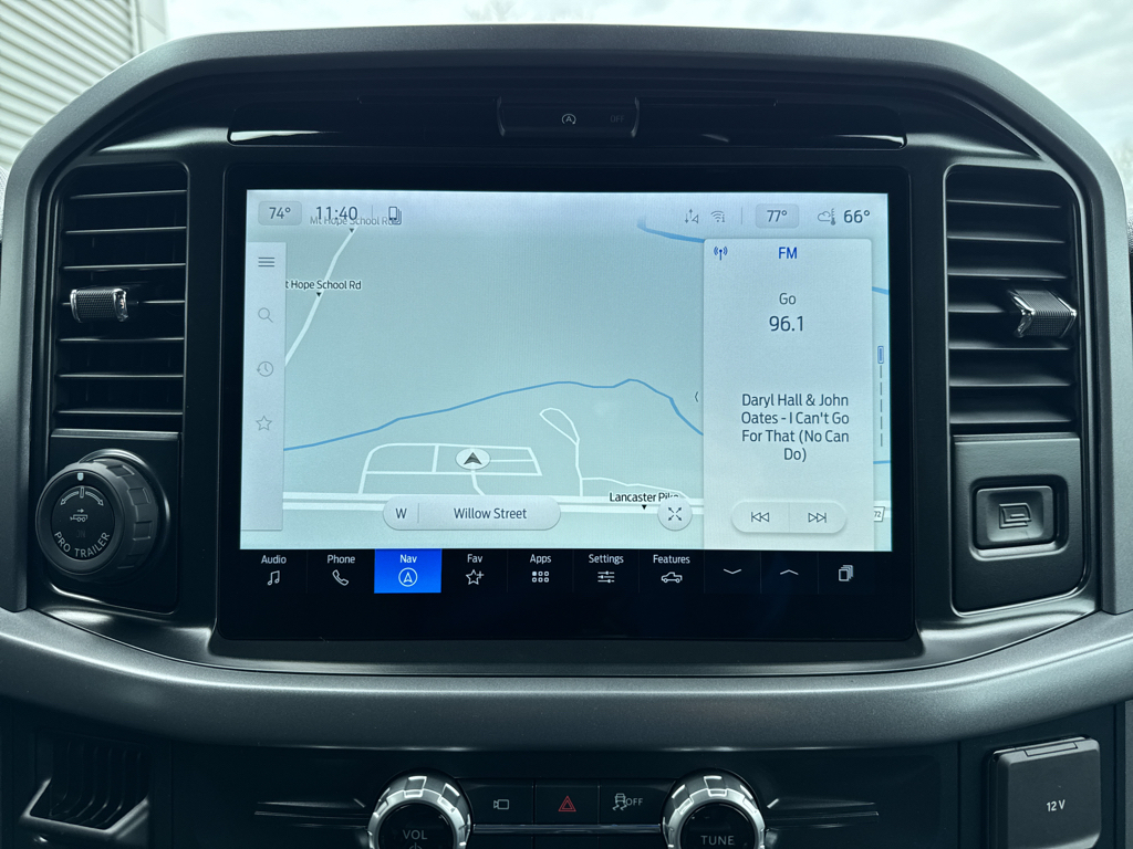 New 2026 Oxford White Ford XLT image 12