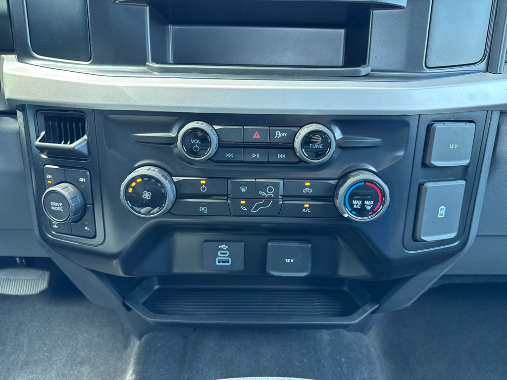 New 2026 Argon Blue Metallic Ford  image 22