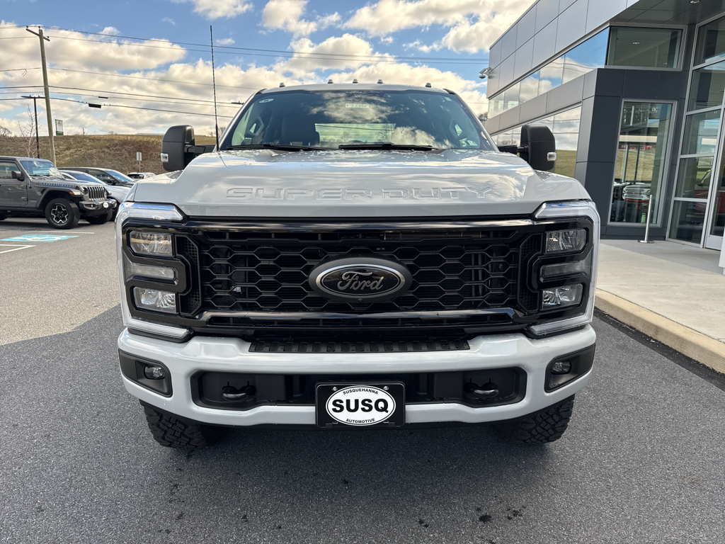 New 2026 Avalanche Ford XLT image 9