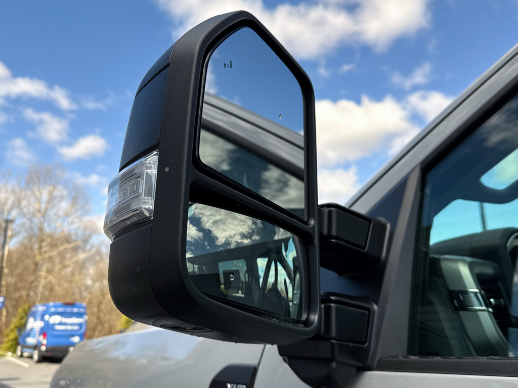 New 2026 Avalanche Ford XLT image 22