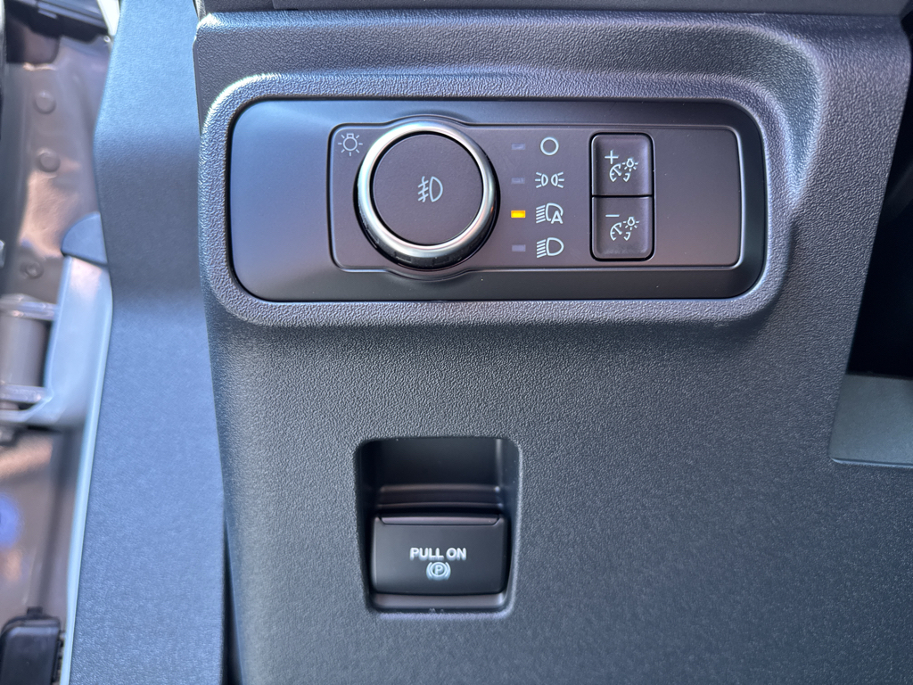 New 2026 Avalanche Gray Ford Big Bend image 25