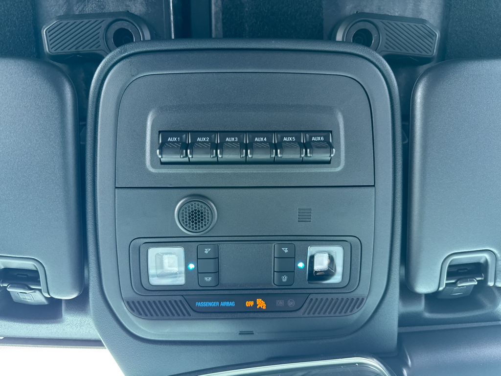 New 2026 Avalanche Gray Ford Big Bend image 26