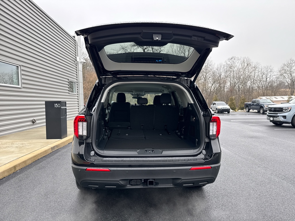 New 2026 Agate Black Metallic Ford Active w/200A Pkg image 7