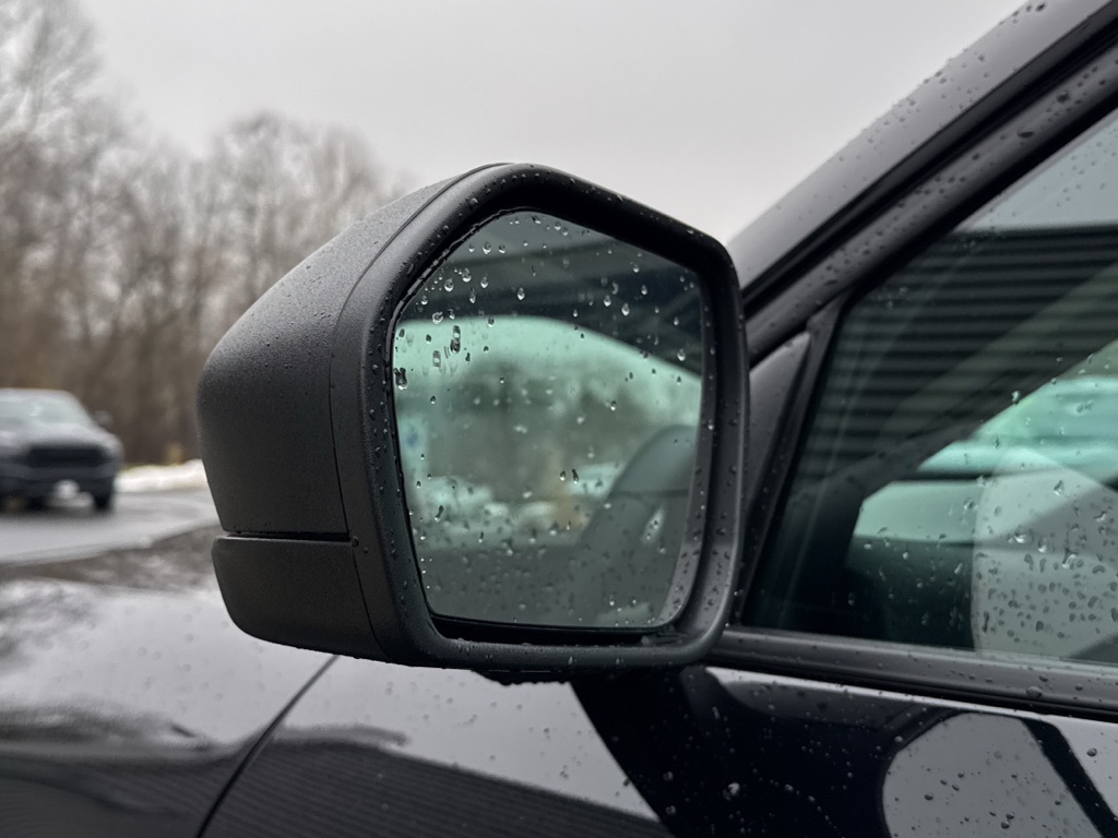 New 2026 Agate Black Metallic Ford Active w/200A Pkg image 24