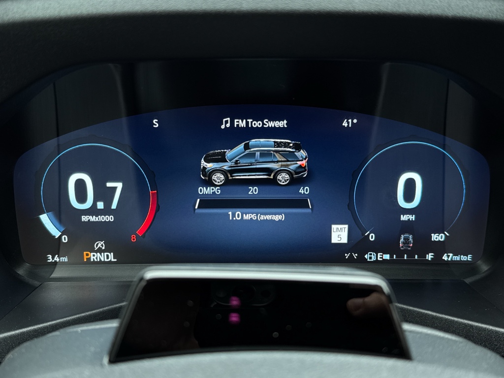 New 2026 Agate Black Metallic Ford ST-Line image 9