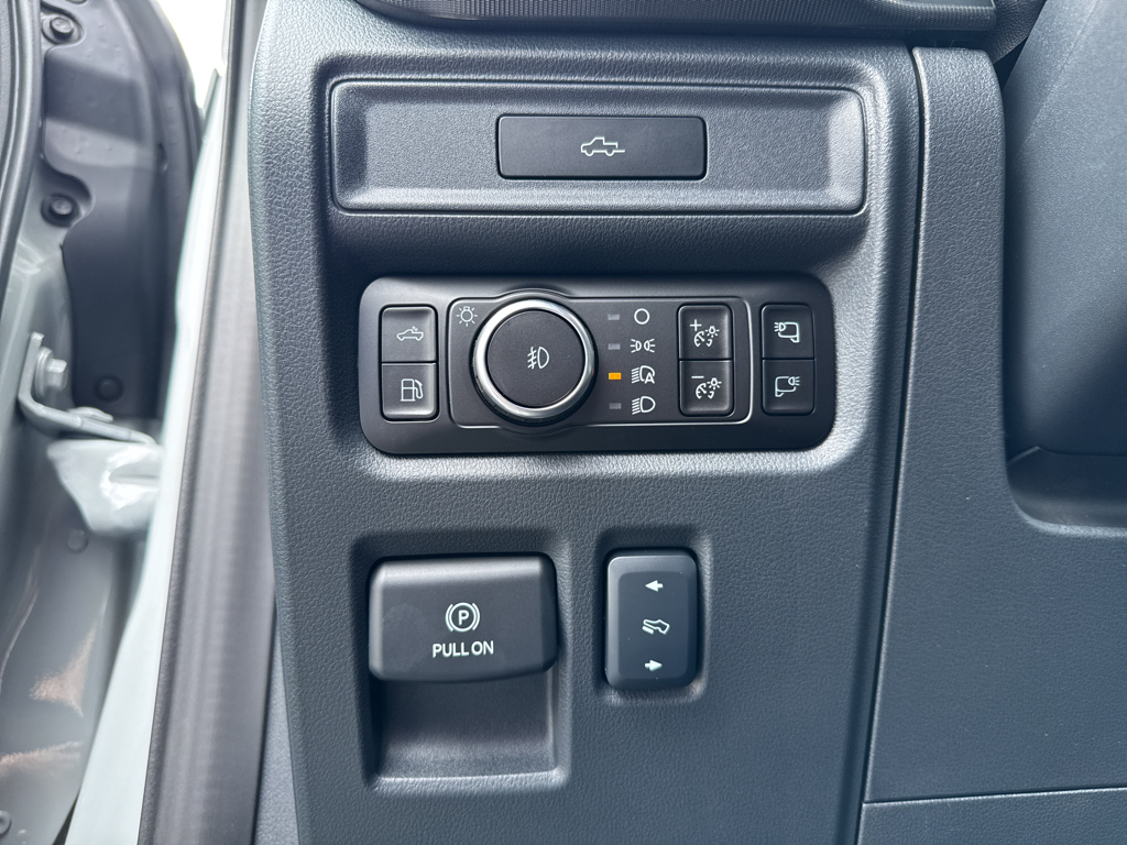 New 2026 Avalanche Ford Platinum image 28