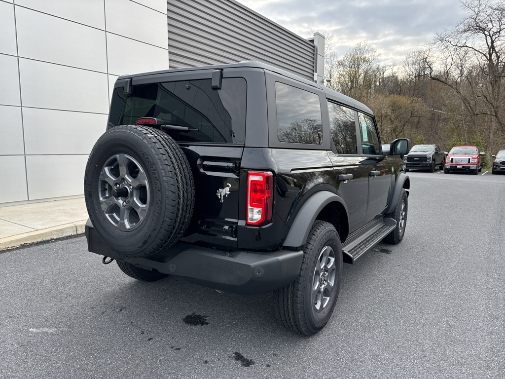 New 2026 Shadow Black Ford Big Bend image 17