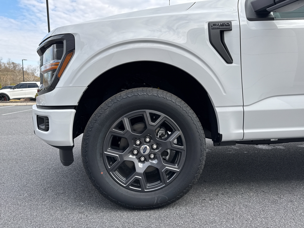 New 2026 Oxford White Ford STX image 18