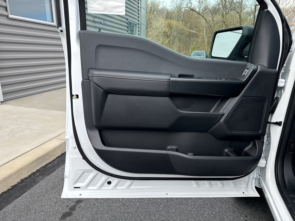 New 2026 Oxford White Ford STX image 23