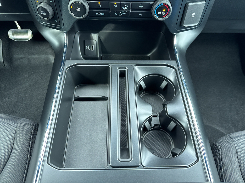 New 2026 Oxford White Ford STX image 26