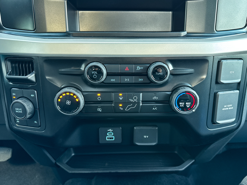 New 2026 Oxford White Ford  image 22