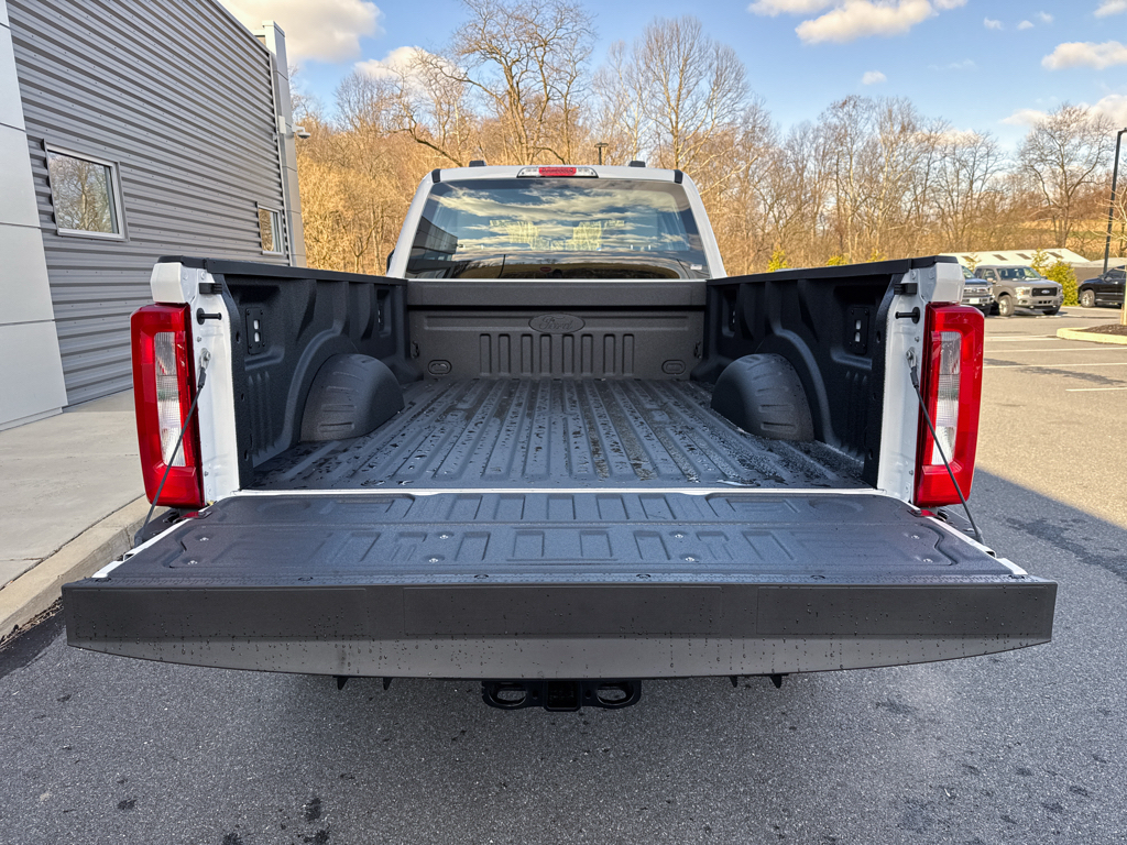 New 2026 Oxford White Ford  image 6