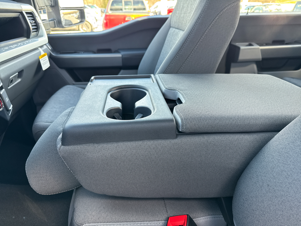 New 2026 Oxford White Ford  image 9