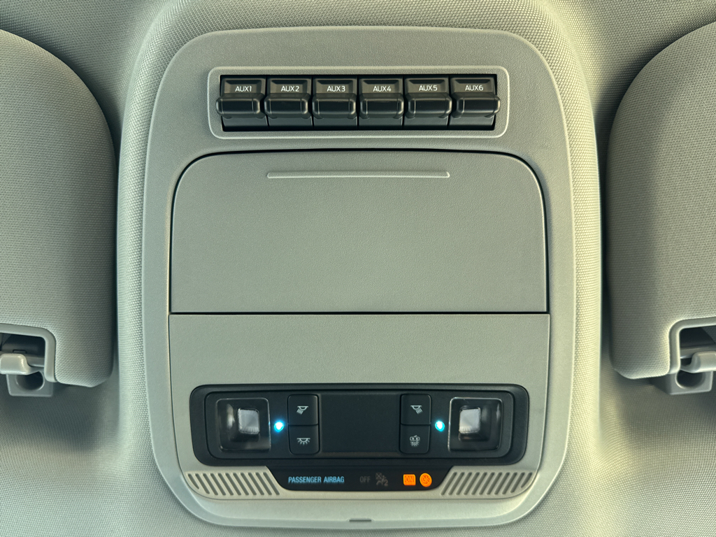 New 2026 Oxford White Ford  image 26